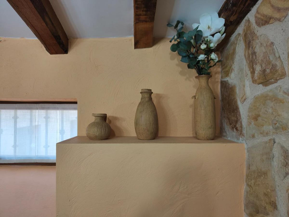 Casa Vieja Tabanera A 8 Min De Segoia Pension Tabanera del Monte Buitenkant foto